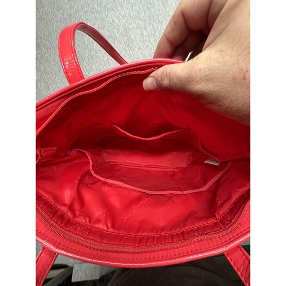 VERA BRADLEY SMALL TRIMMED VERA TOTE TANGO RED MICROFIBER RETIRED SIGNATURE - Picture 5 of 6